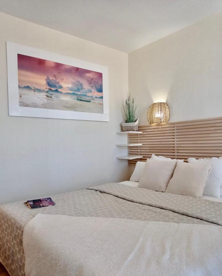 דירות בנאלמדנה Apartamento Nido - Al Lado De La Playa מראה חיצוני תמונה