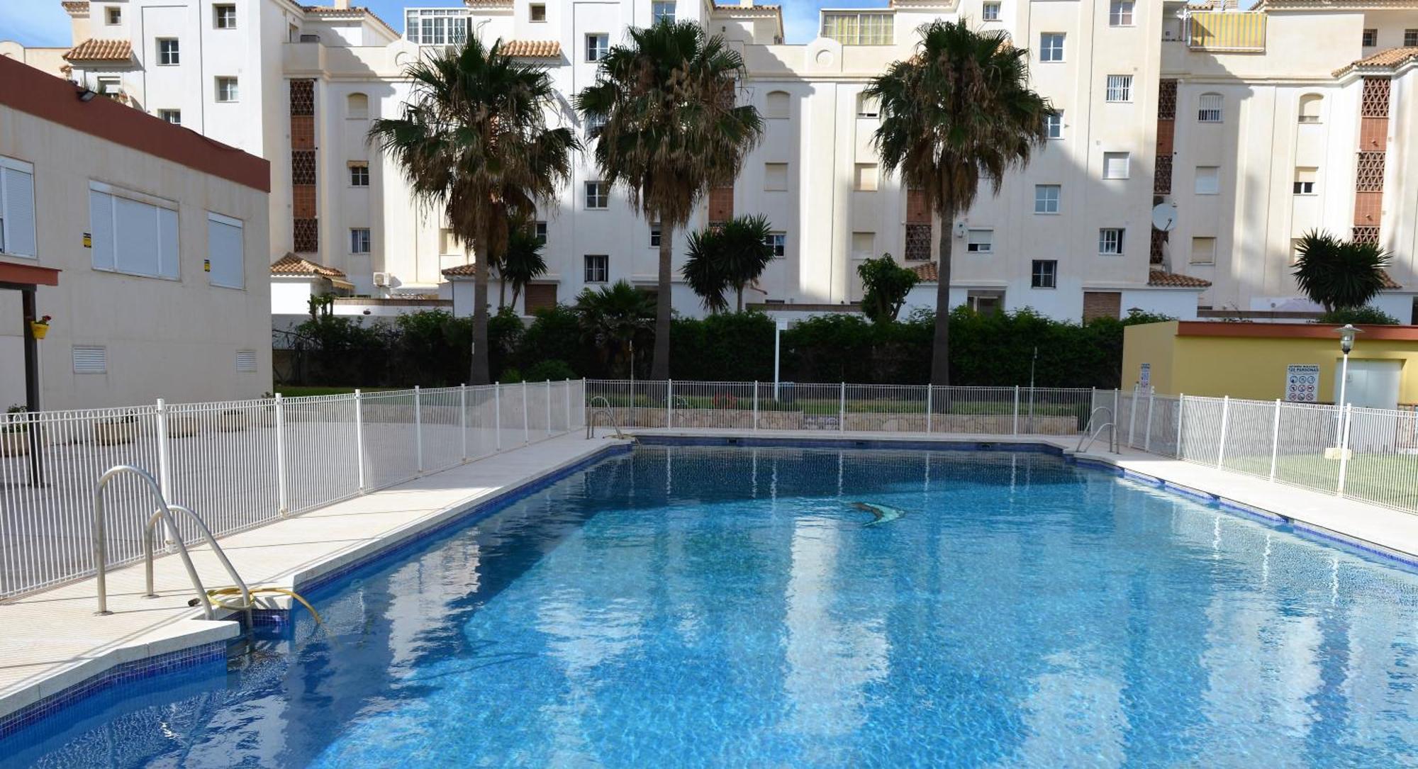 דירות בנאלמדנה Apartamento Nido - Al Lado De La Playa מראה חיצוני תמונה